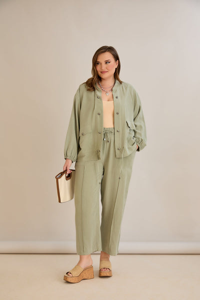 Lyocell Set aus 2 Teilen Hosen + Jacke - Grün 10810
