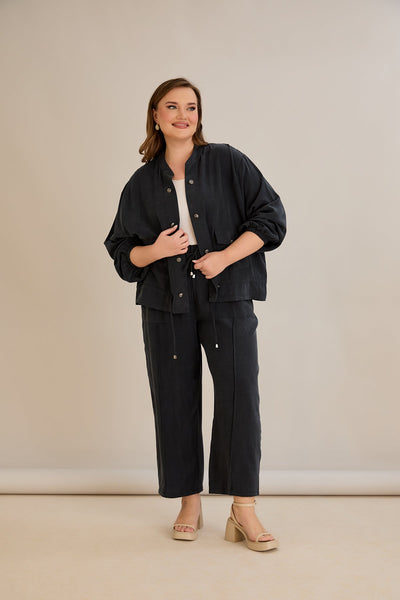 Lyocell Set aus 2 Teilen: Hose + Jacke - Schwarz 10810