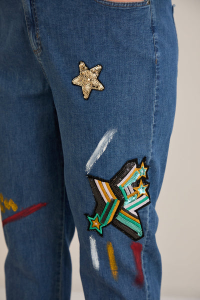 Jeans mit Applikationen und elastischem Bund