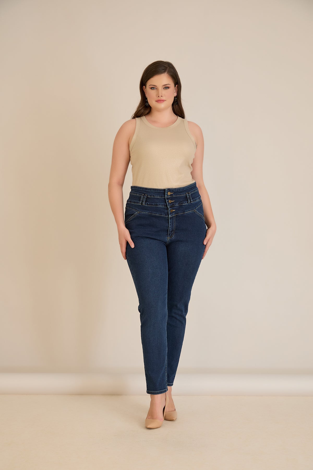 Elastische High-Waist-Jeans mit Knopfleiste – Indigo – Indigo