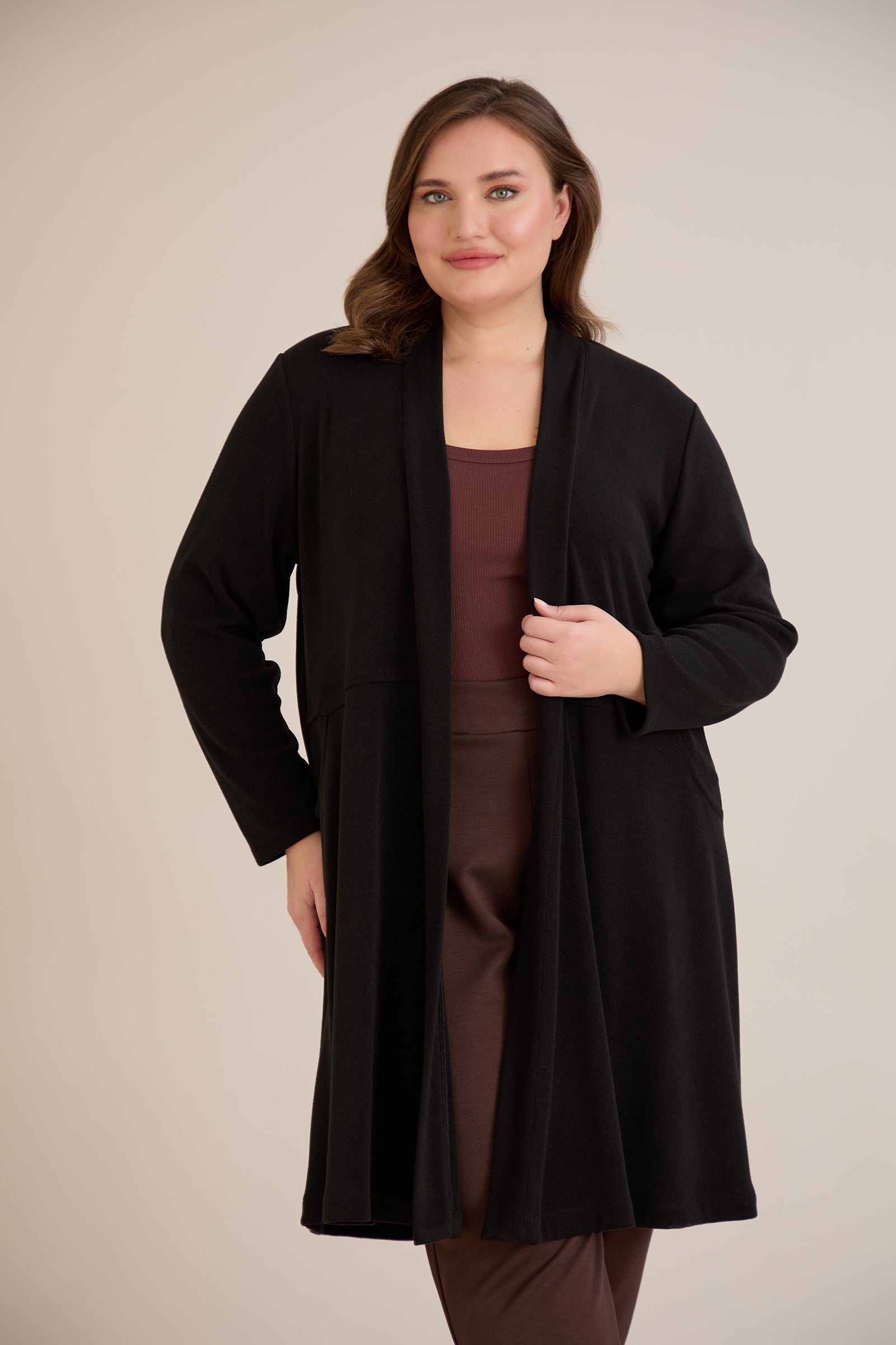 Langer Cape-Cardigan - Schwarz – Schwarz