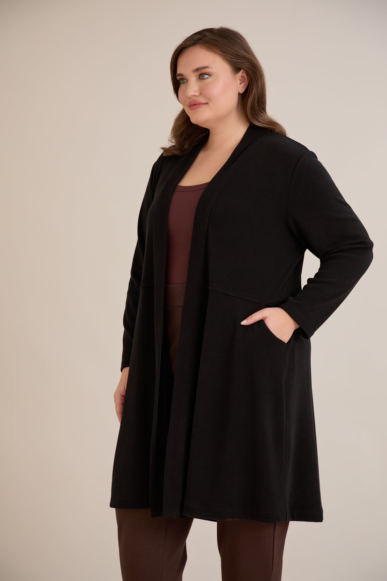 Langer Cape-Cardigan - Schwarz – Schwarz