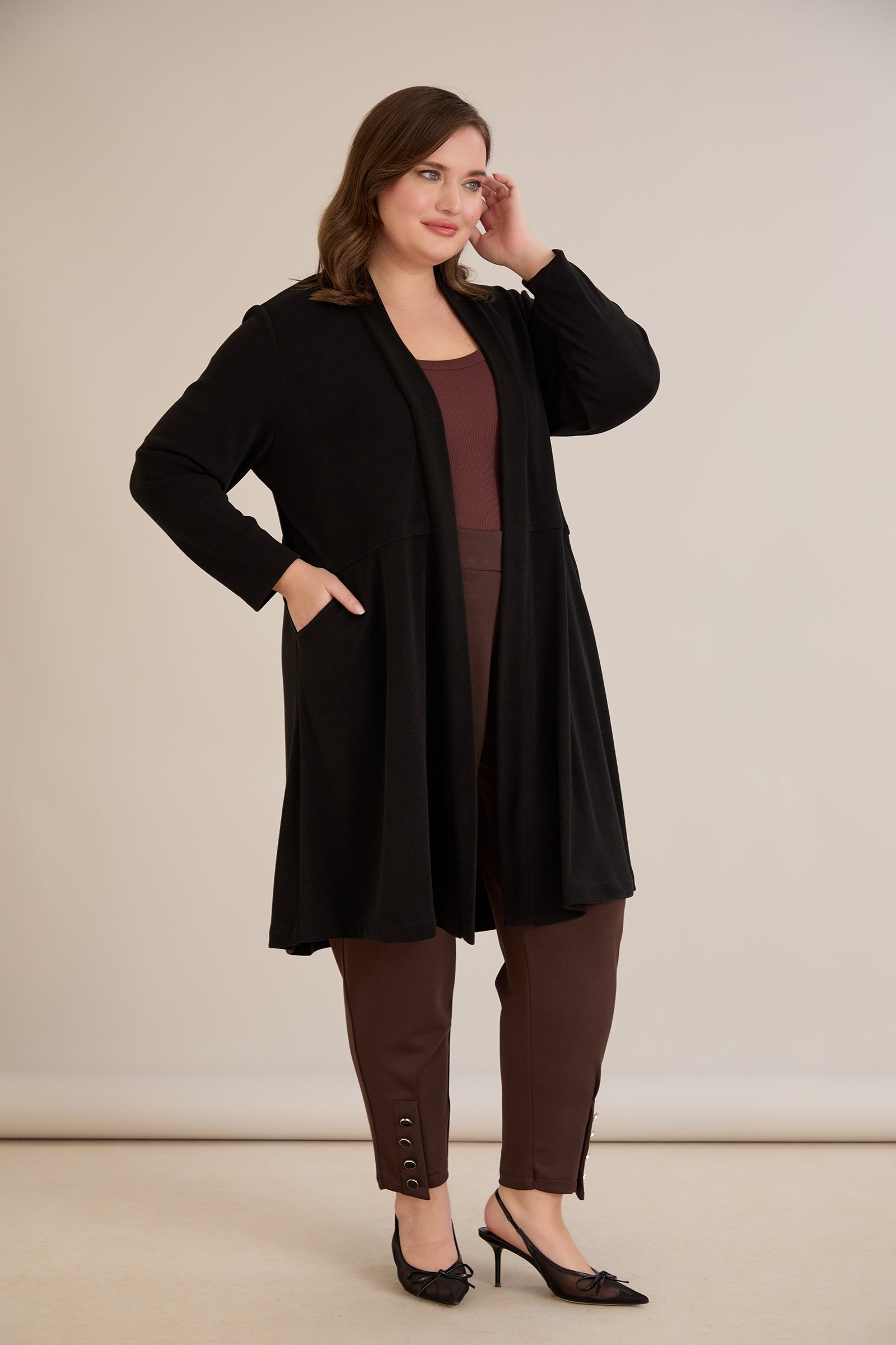 Langer Cape-Cardigan - Schwarz – Schwarz