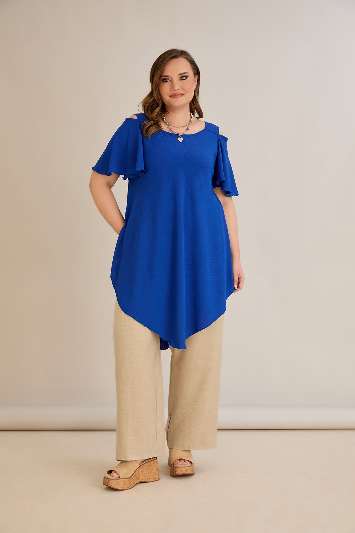 Asymmetrische Tunika mit Cut-Out-Schulter - Blau