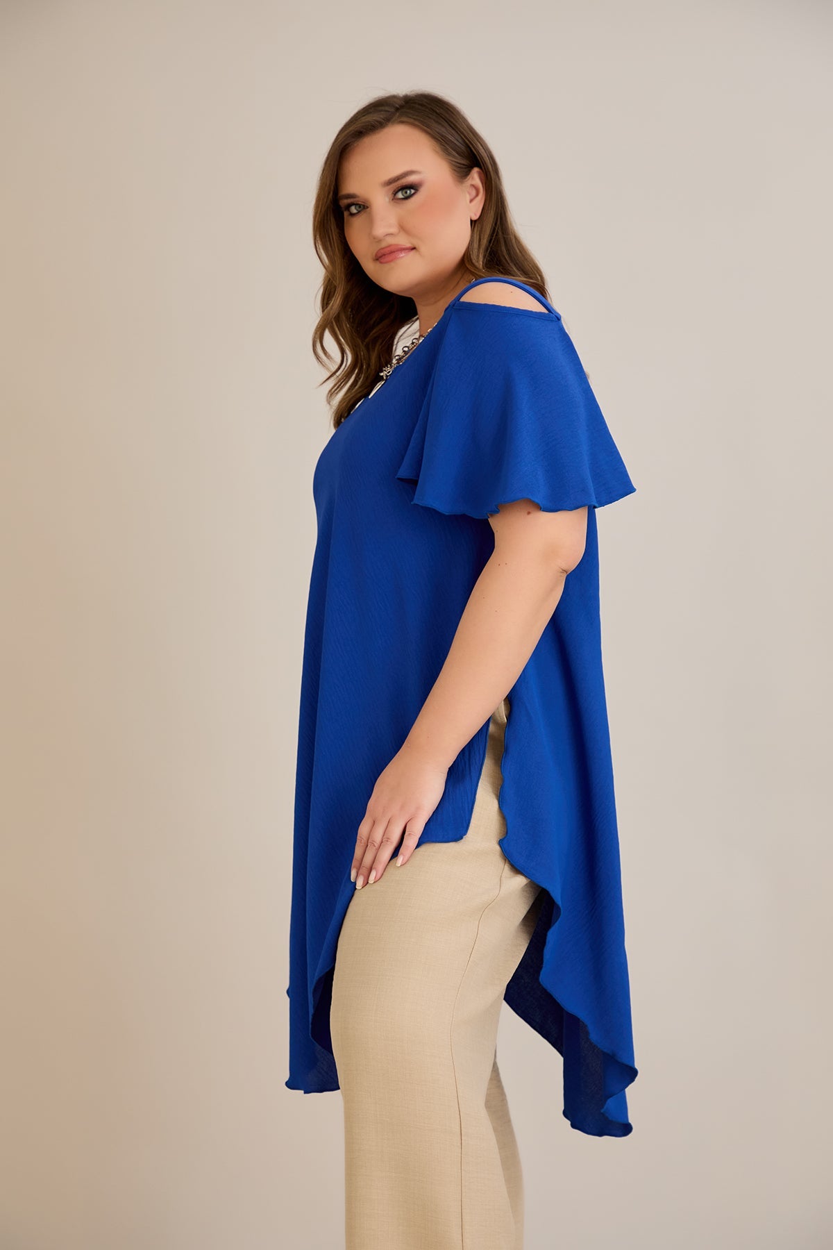 Asymmetrische Tunika mit Cut-Out-Schulter - Blau