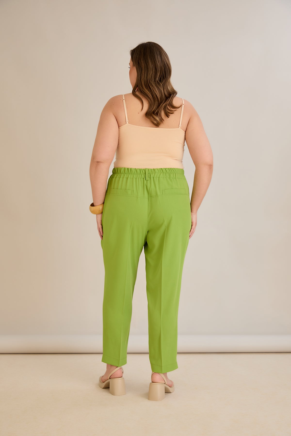 Leichte, elastische Sommerhose - Grün