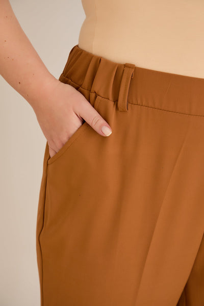 Leichte, elastische Sommerhose - Karamelle