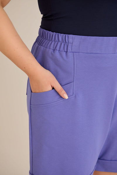 Kurze Hosen - Lila