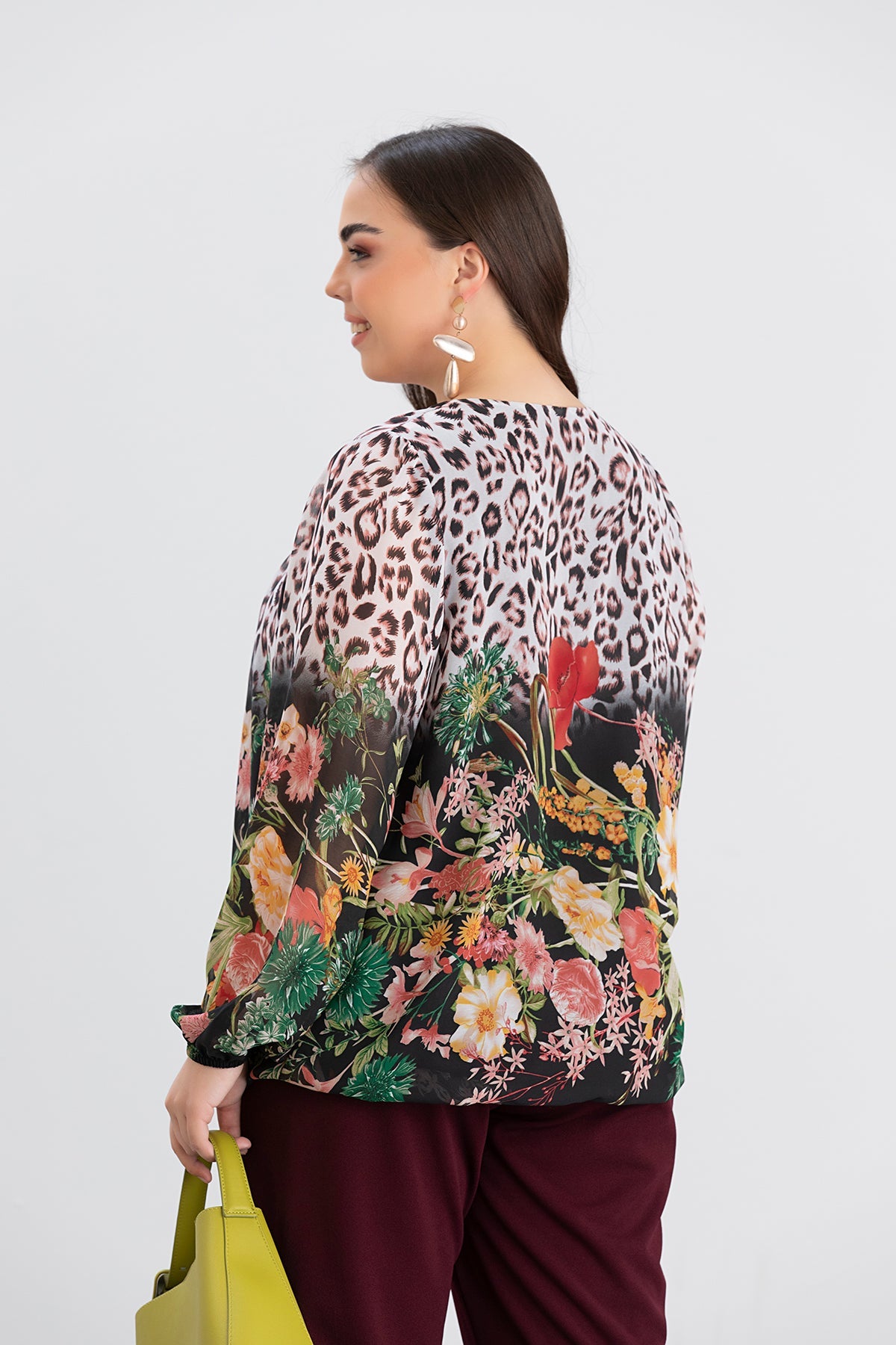 Bluse in lockerer Passform mit elastischem Bund - Multifarbe