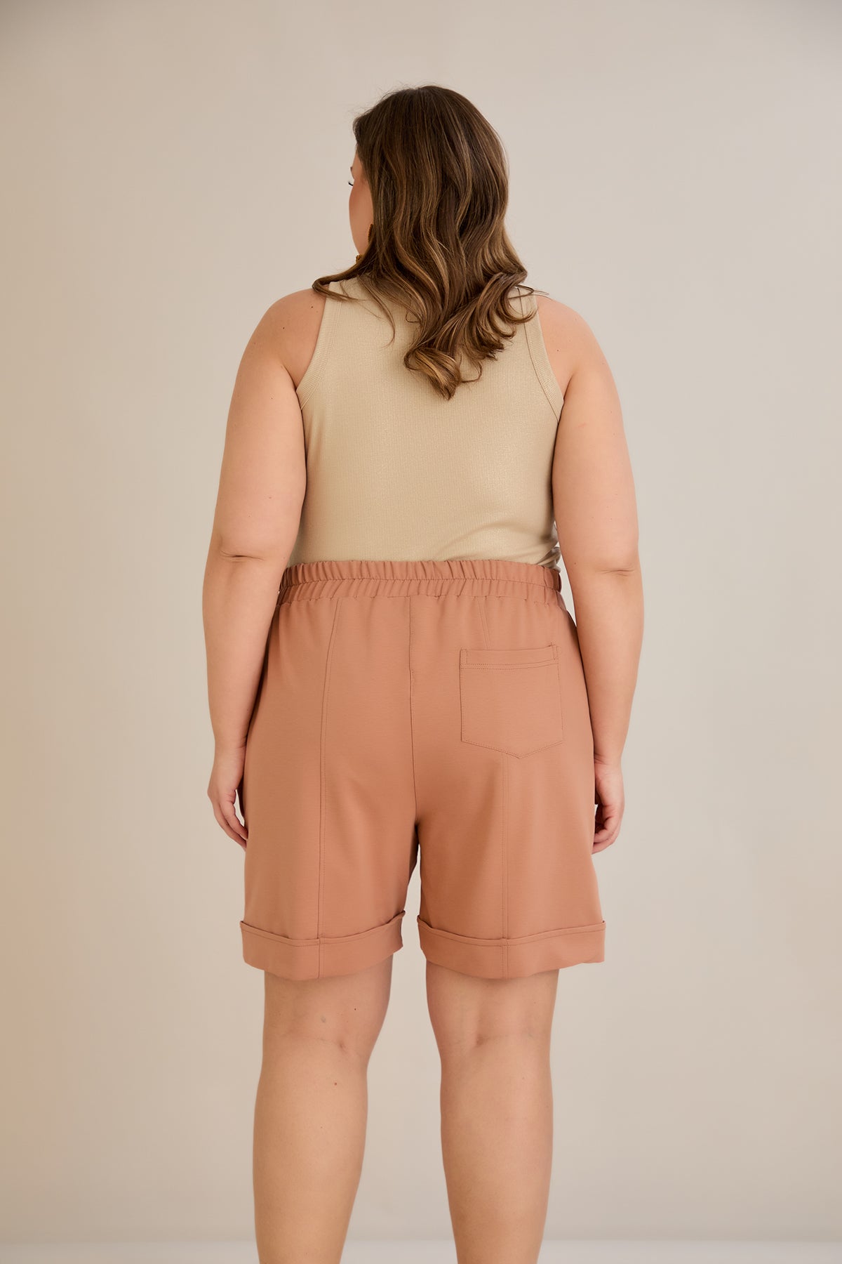Kurze Hosen - Mocca