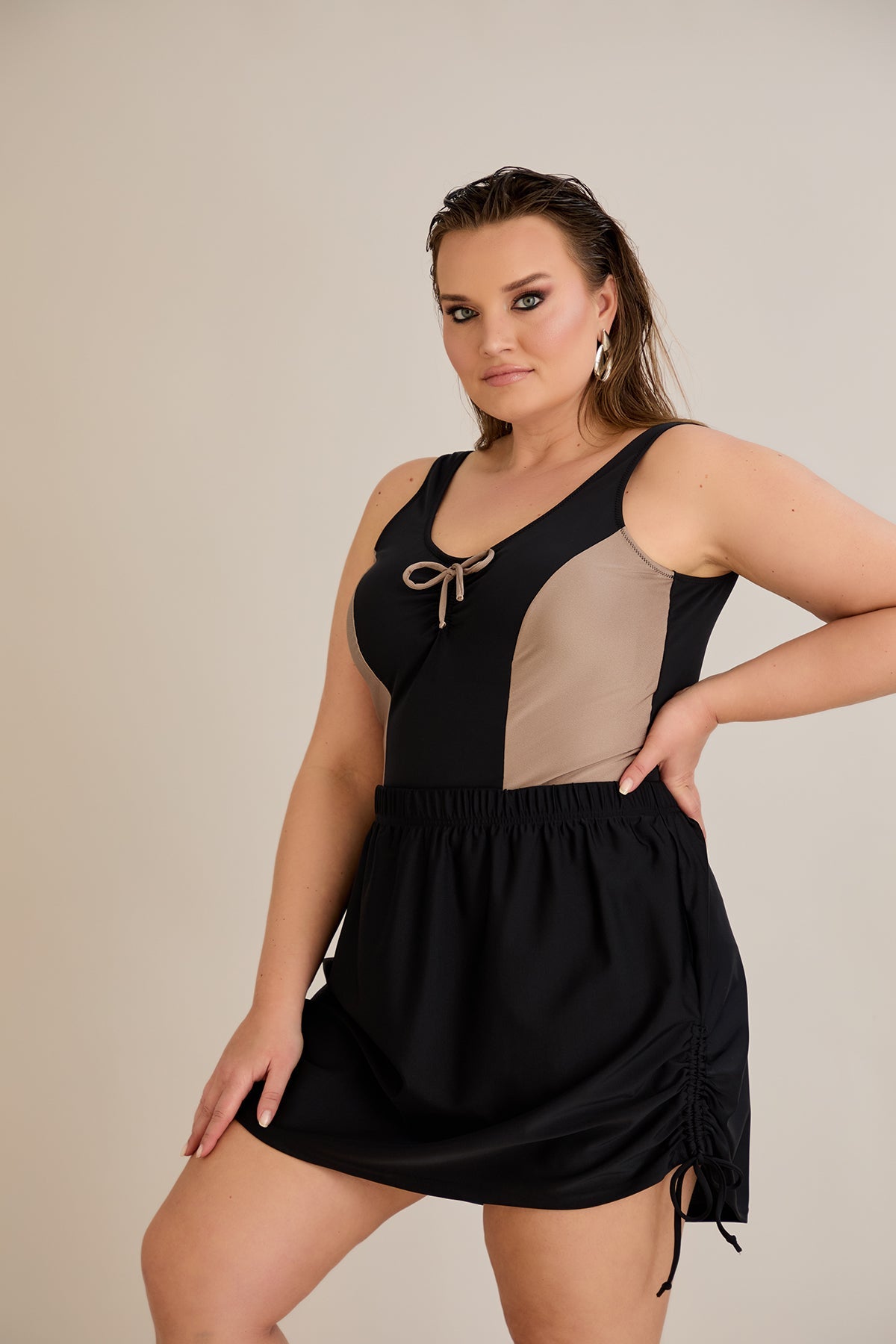 Baderock mit seitlicher Raffung - Schwarz