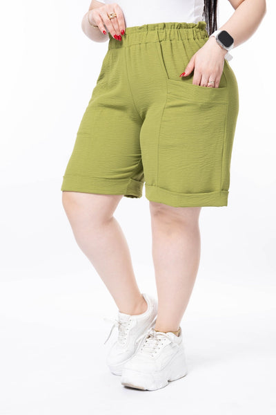Kurze Shorts - Grün