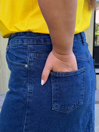 Formende Jeansrock in Midilänge