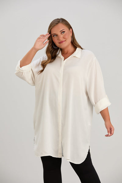 Elegante Damenbluse-Tunika aus Viskose in großen Größen in Weiß