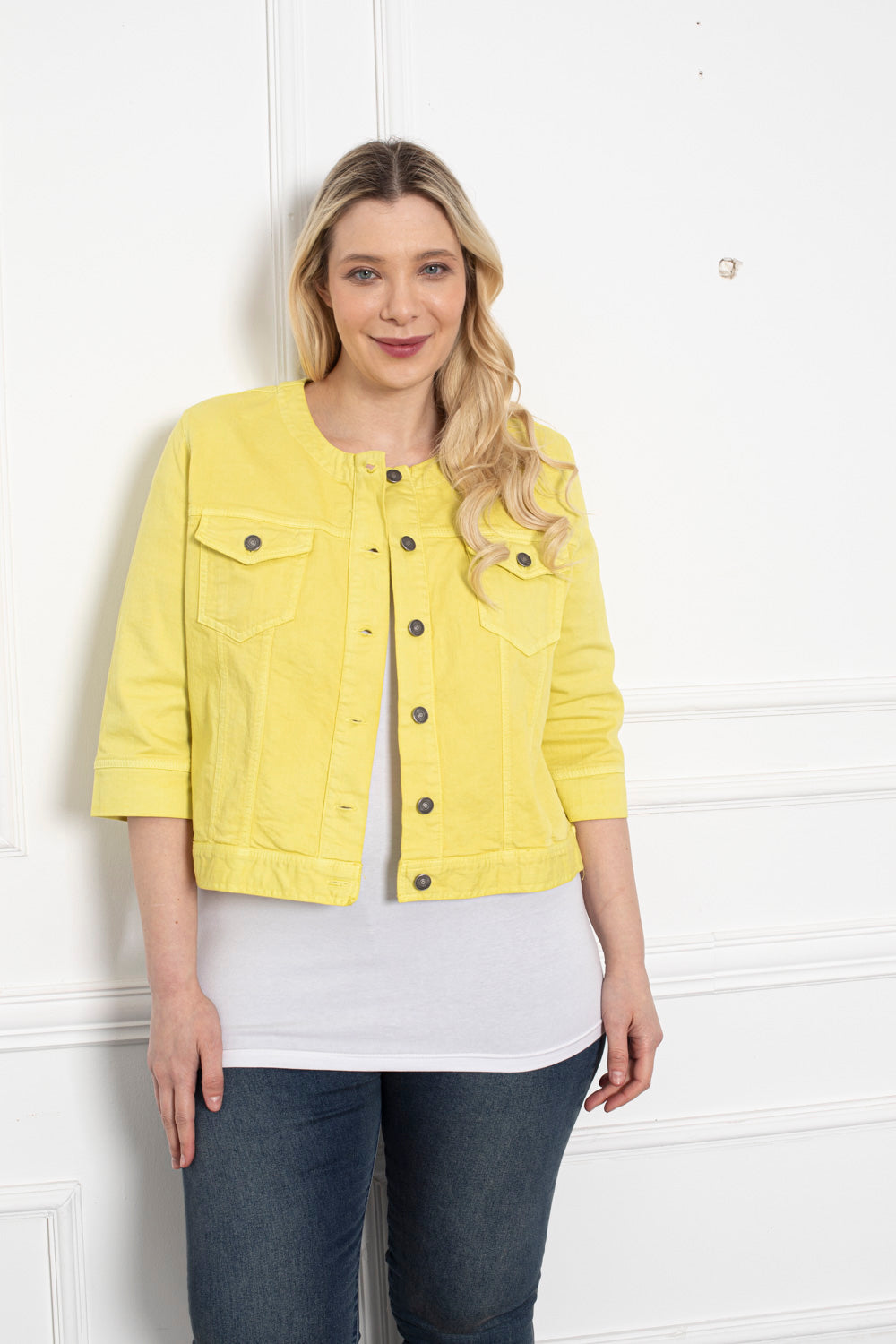 Kurze Jeansjacke - milchig gelb