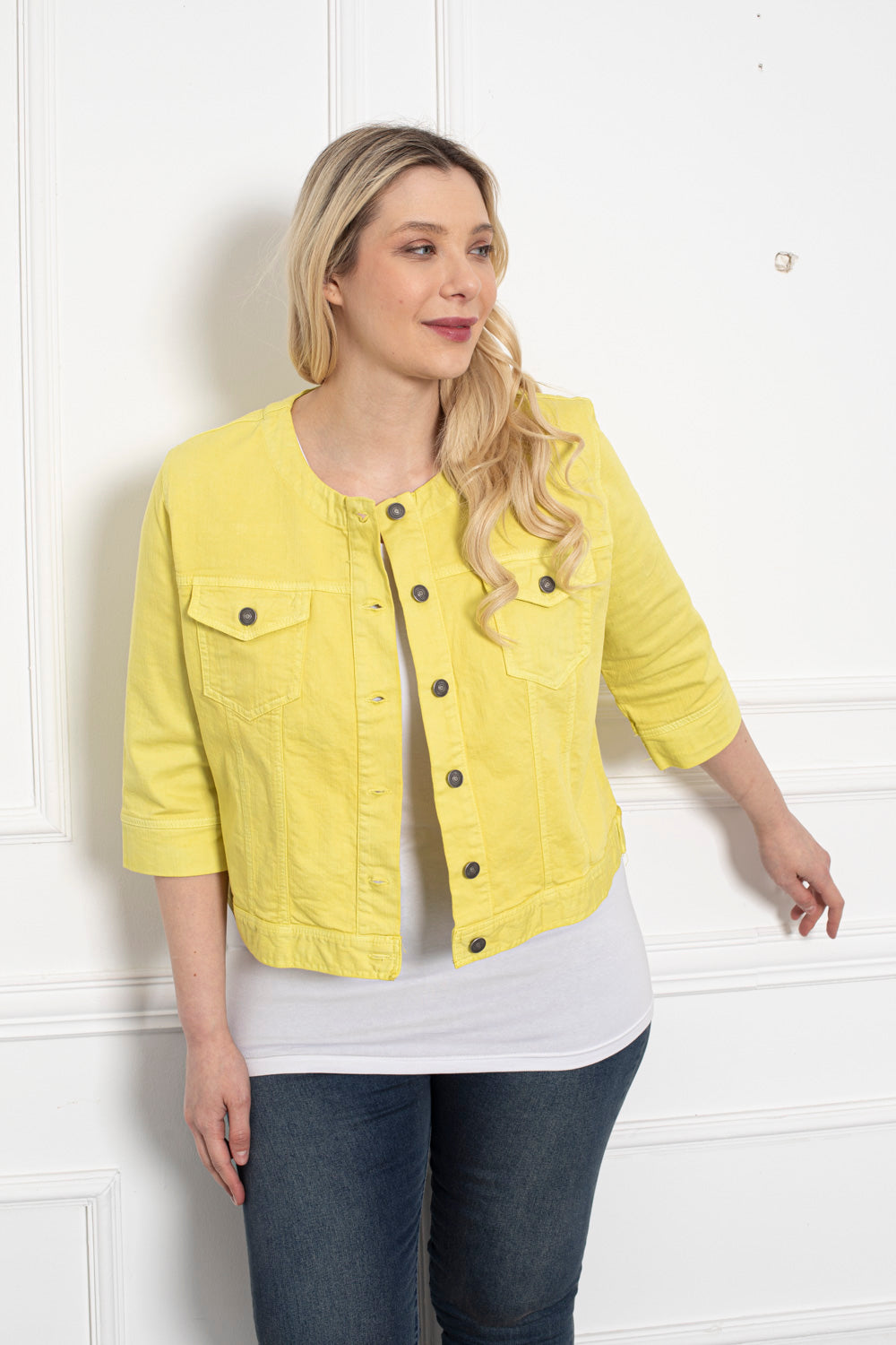 Kurze Jeansjacke - milchig gelb – Gelb