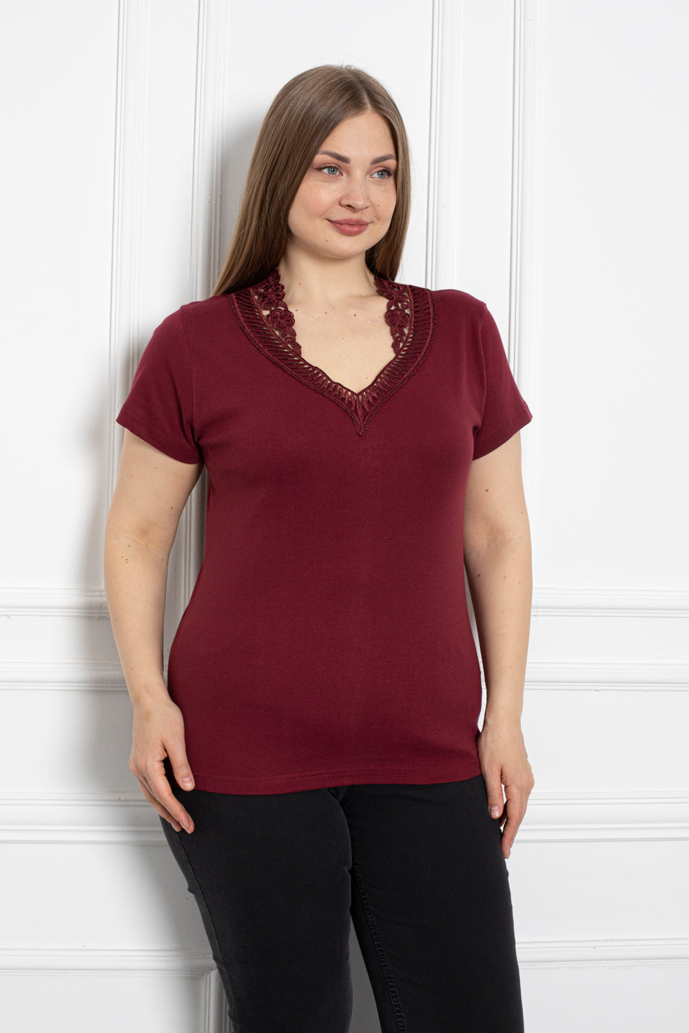 Baumwollbluse mit Stickerei - burgunderrot – Burgunderrot