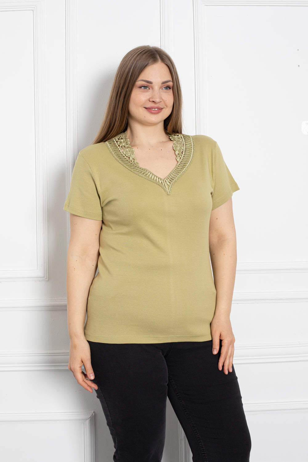 Baumwollbluse mit Stickerei - oliv – Oliv