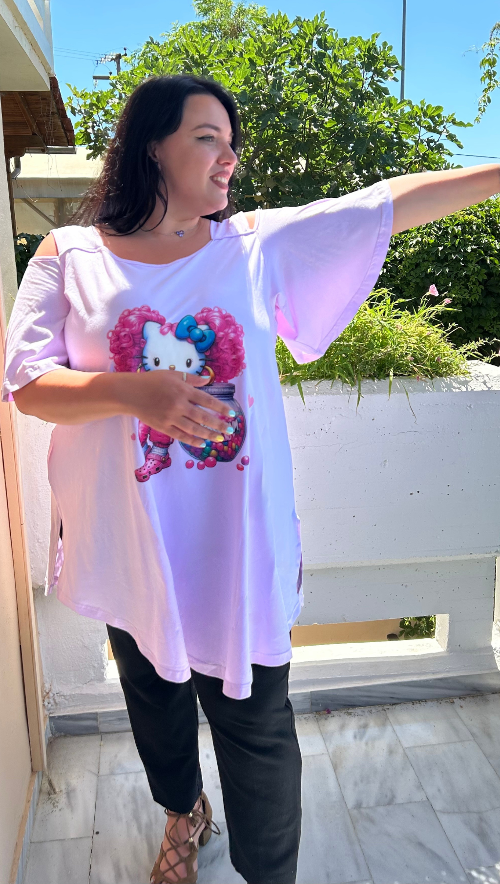 Tunika mit Print und Cut-Out-Shoulder