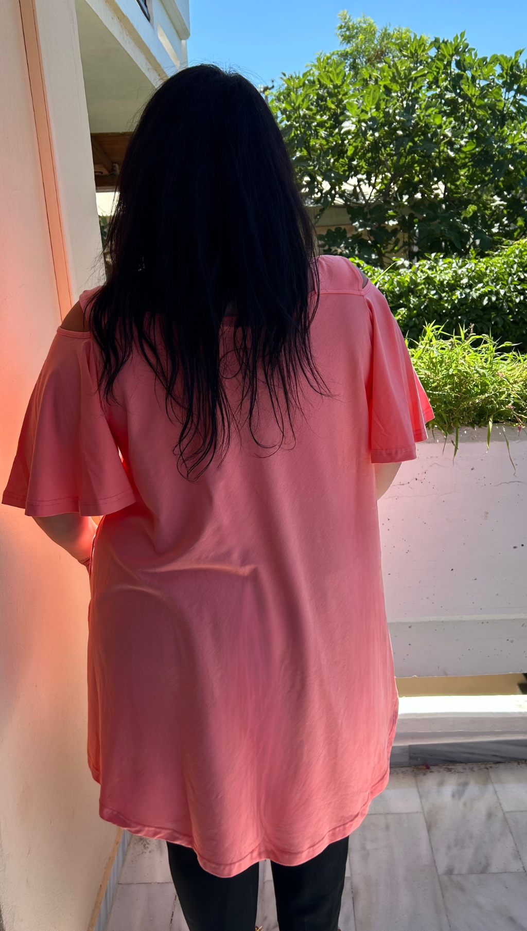 Tunika mit Print und Cut-Out-Shoulder