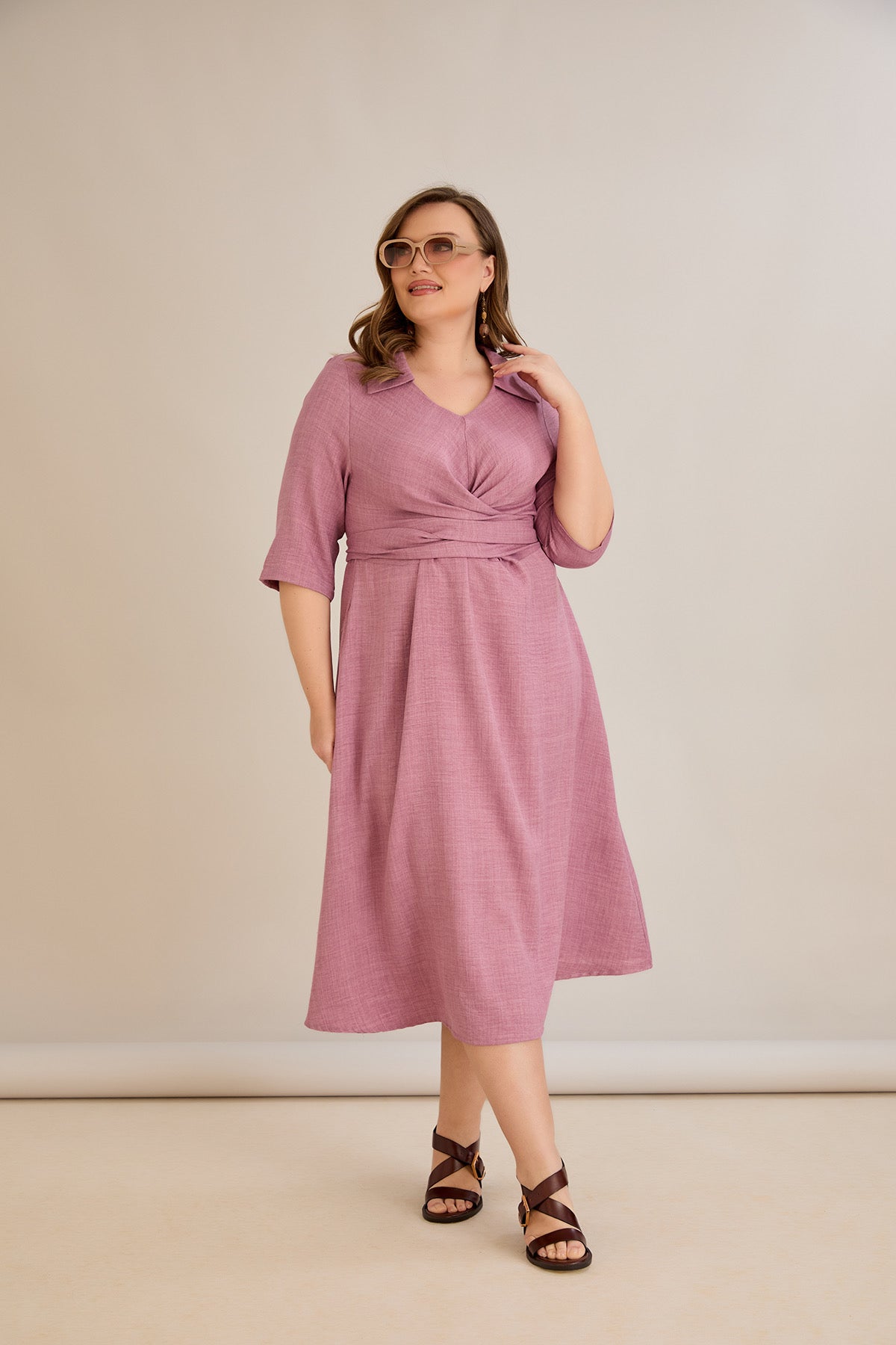 Kleid mit attraktivem Design - Rosenpelz