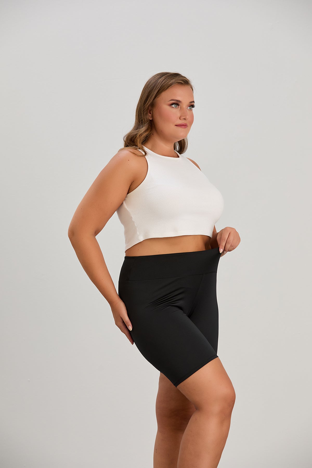Kurze Leggings aus Mikrofaser - Schwarz