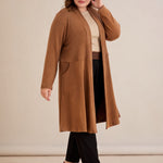 Langer Cardigan im Cape-Stil – Karamell – Karamell