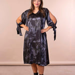 Kleid mit V-Ausschnitt und Ärmelakzent - Grau/Dunkelgrün – Grau/Dunkelgrün