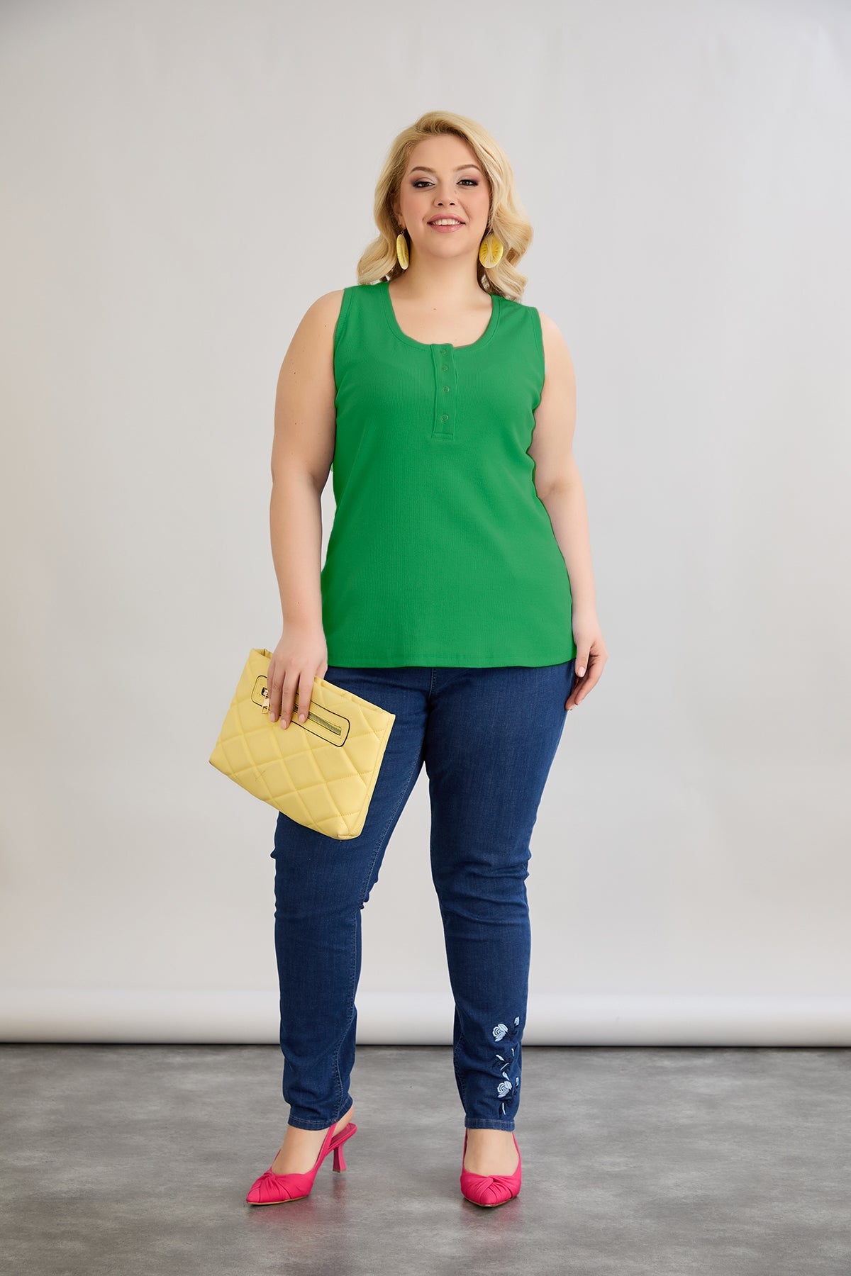 Baumwolltop mit Teakholzverschluss - Grün